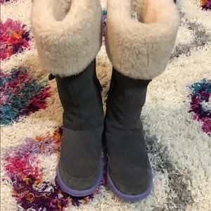 Girls uggs